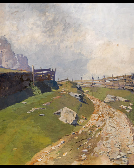 Wegbiegung und Zaun, dahinter das Grödner Joch