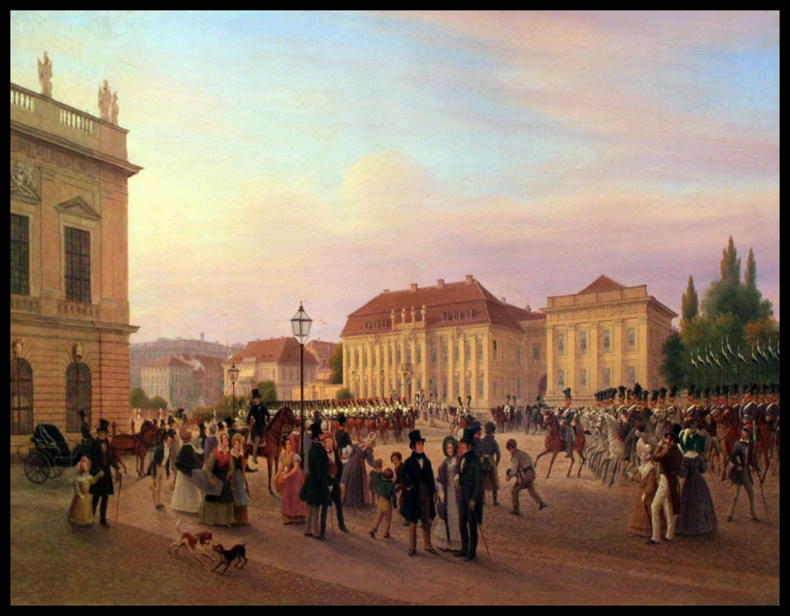 Défilé devant le Palais Royal
