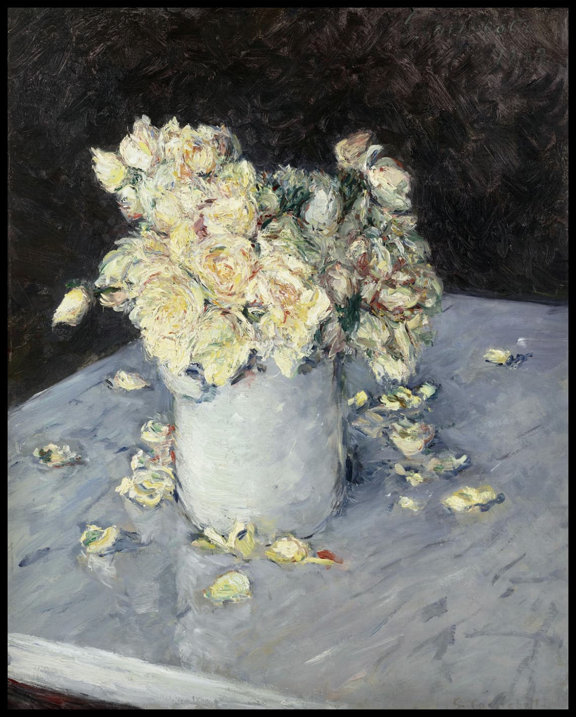 Roses jaunes dans un vase