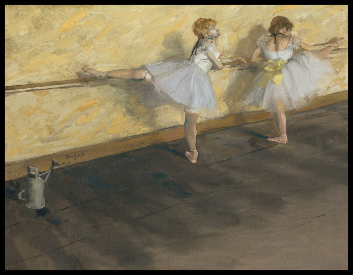 Danseurs pratiquant à la barre