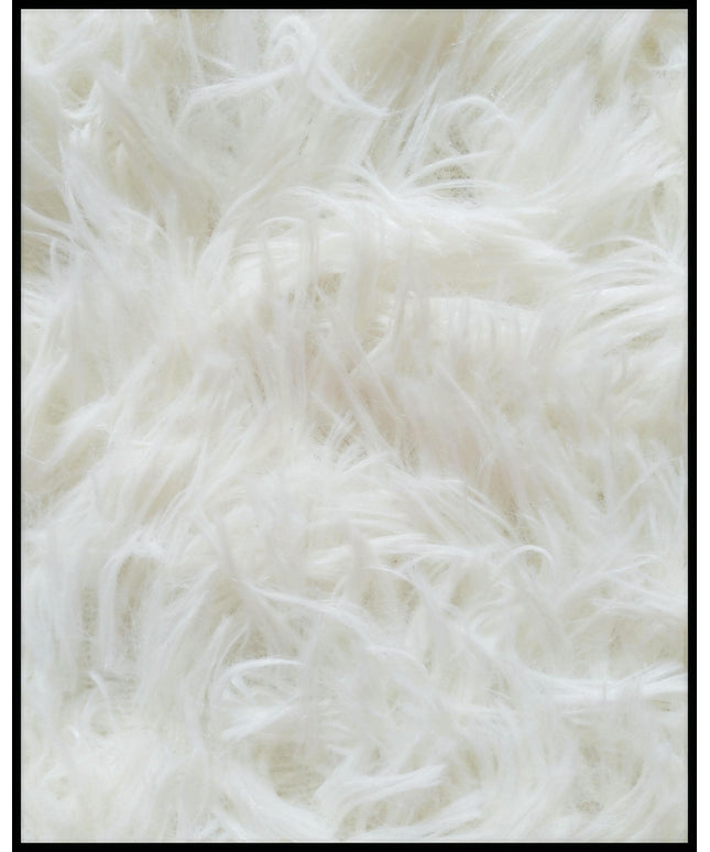 Ein Poster von weicher, weißer Struktur, die an Federn erinnert.