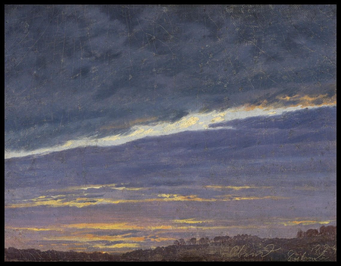 Ein Kunstdruck einer atmosphärischen Abendlandschaft mit dunklen Wolken und hellem Lichtstreifen am Horizont
