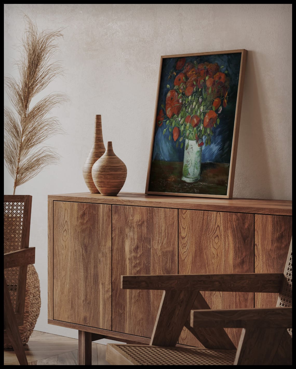 Vase mit rotem Klatschmohn