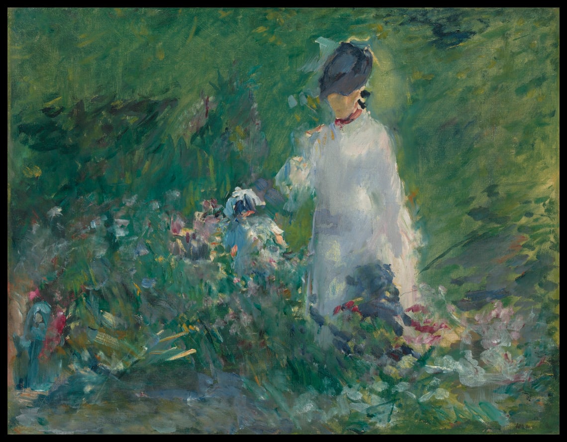 Jeune femme dans les fleurs