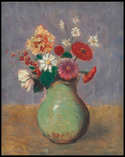 Fleurs dans un vase vert