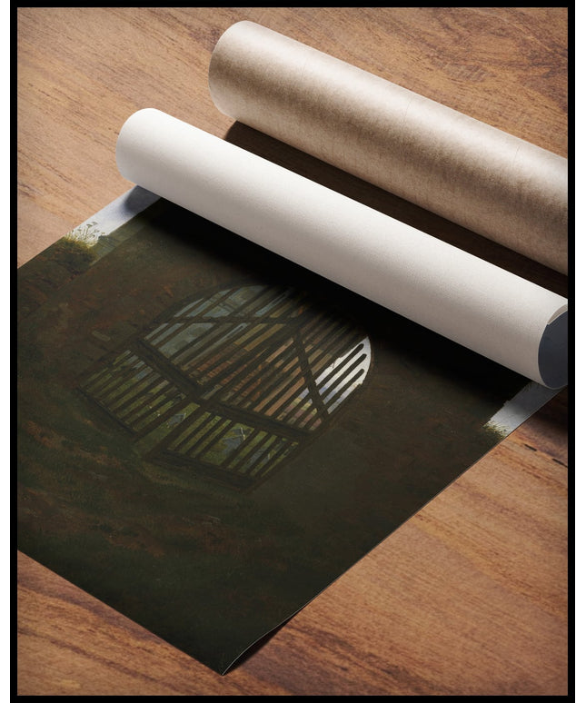 Ein Kunstdruck eines Friedhofstors gerollt auf einer Holzoberfläche liegend