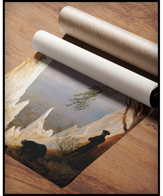 Ein Kunstdruck der Kreidefelsen auf Rügen gerollt auf einem Holztisch liegend