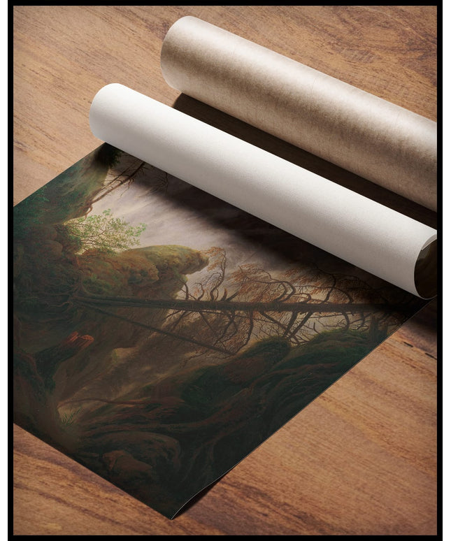 Ein Kunstdruck einer felsigen Landschaft mit Bergen und Bäumen, gerollt auf einer Holzoberfläche liegend
