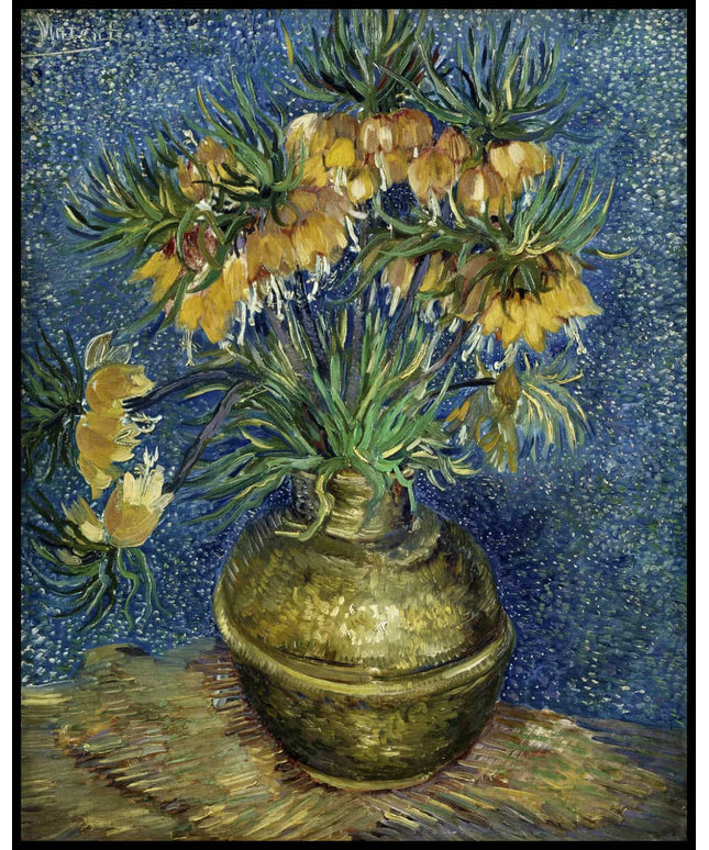 Fritillaria, Kaiserkrone in einer Kupfervase