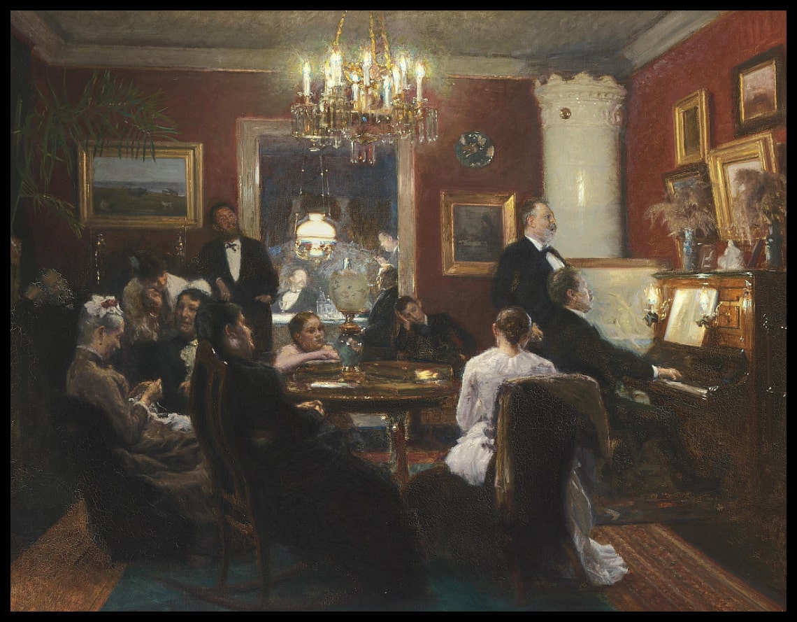 Portrait intérieur à la lumière d'une lampe