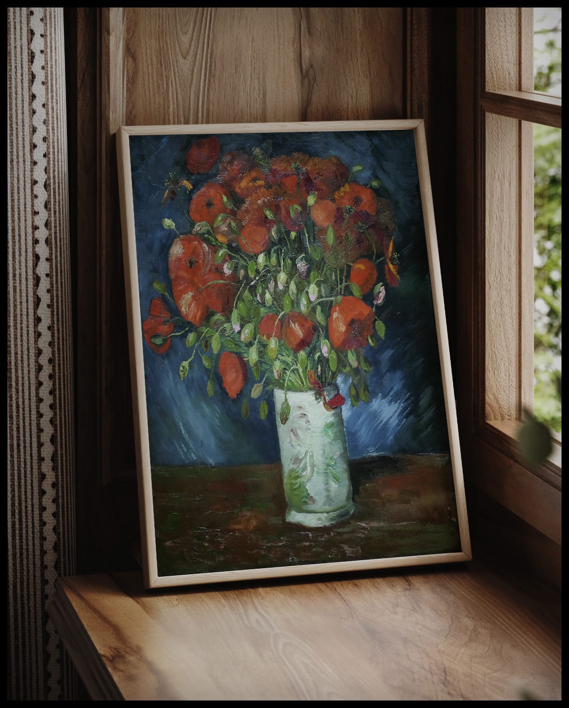 Vase mit rotem Klatschmohn