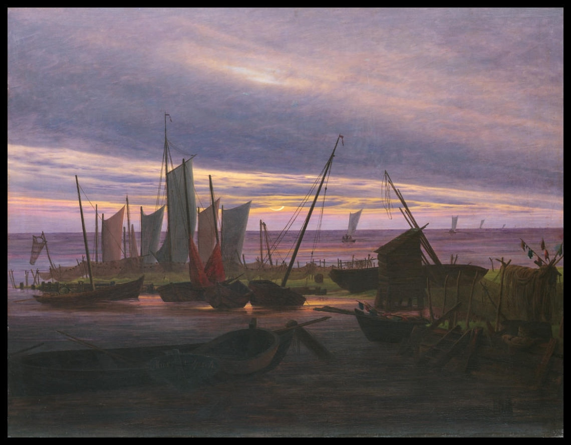 Ein Kunstdruck von mehreren Holzbooten in einem kleinen Hafen am Abend